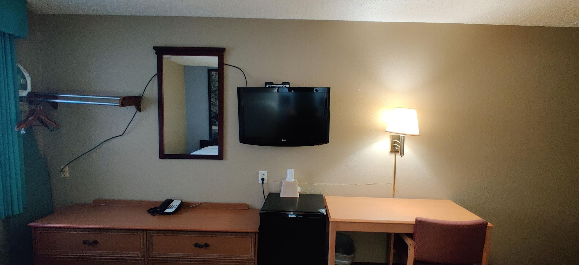 Super 8 By Wyndham Champaign Motel Ngoại thất bức ảnh